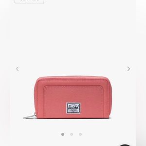 NEW WITH TAGS - Herschel Wallet Thomas - Tea Rose